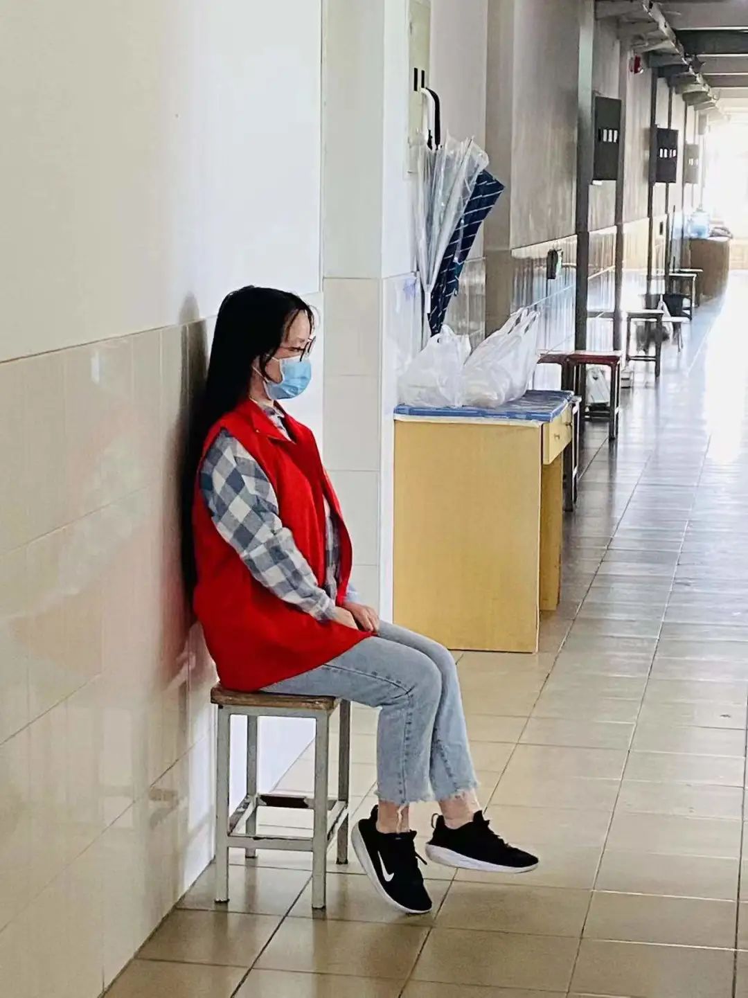第5段和第6段之间.jpg