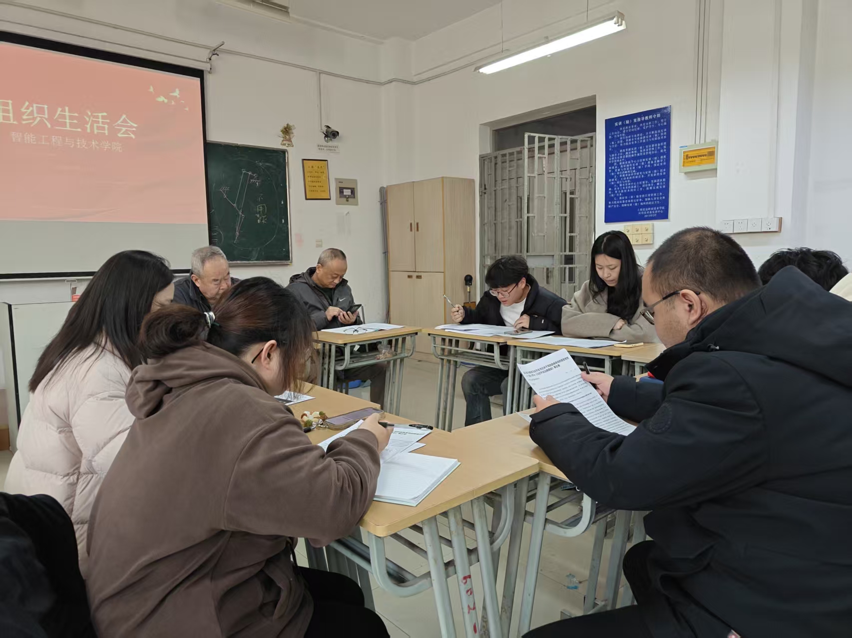 智能2.jpg 智能2.jpg